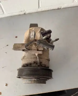 Chrysler 300 - 300C Air conditioning (A/C) compressor (pump) 4472205552