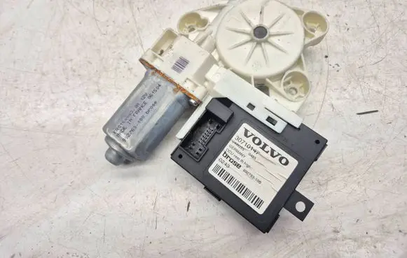 Volvo V50 Rear door window regulator motor 30710147