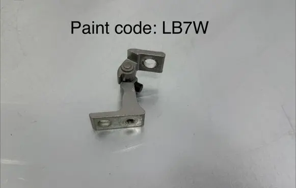 Volkswagen PASSAT B8 Rear door upper hinge A046574