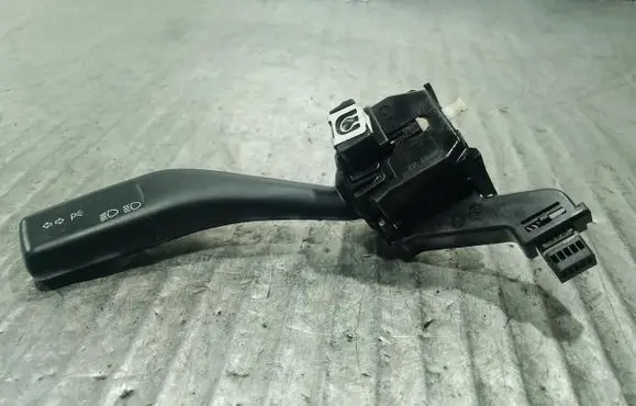 Volkswagen Jetta V Indicator stalk 1K0953513