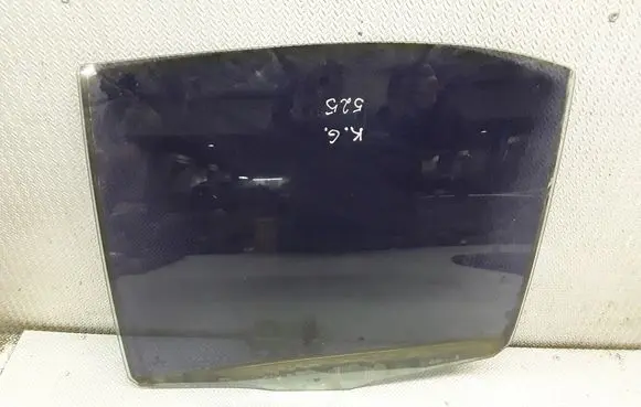 BMW 5 E39 Rear door window glass