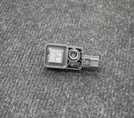 Opel Insignia A Airbag deployment crash/impact sensor 13502341343149712