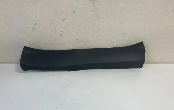 Rear sill trim cover