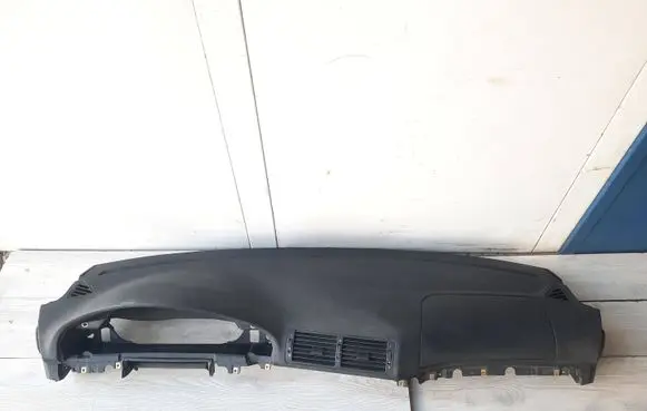 BMW 5 E39 Dashboard 8159750