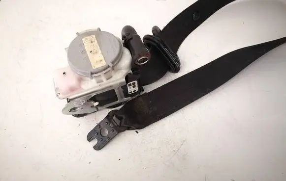 Skoda Octavia Mk3 (5E) Front seatbelt 0589P1000220