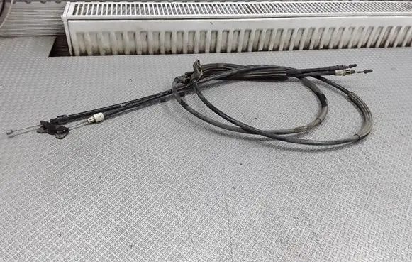Volvo V50 Handbrake/parking brake wiring cable 