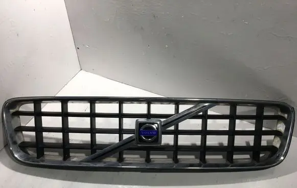 Volvo XC90 Front grill 8620641