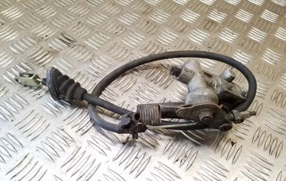 Subaru Forester SG Clutch slave cylinder 