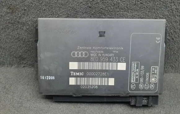 Audi A4 S4 B7 8E 8H Comfort/convenience module 8E0959433CE
