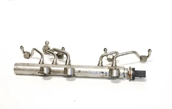 BMW X5 F15 Fuel main line pipe 7642155 13537642155