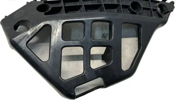 Toyota Auris E180 Front bumper mounting bracket OYT25610 5253602040