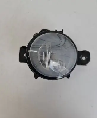 BMW X3 E83 Front fog light 13101610 6924655 89203673