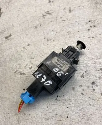 Volvo XC70 Brake pedal sensor switch 8622064