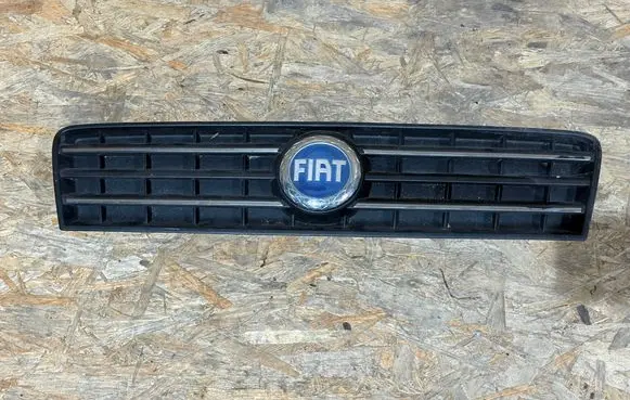Fiat Punto (188) Front grill 46849441