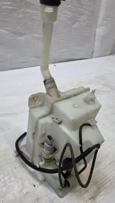 Opel Mokka Windshield washer fluid reservoir/tank 95326309