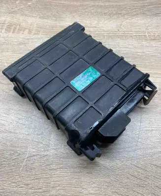 Audi 80 90 S2 B4 Engine control unit/module ECU 0280800104 811906264