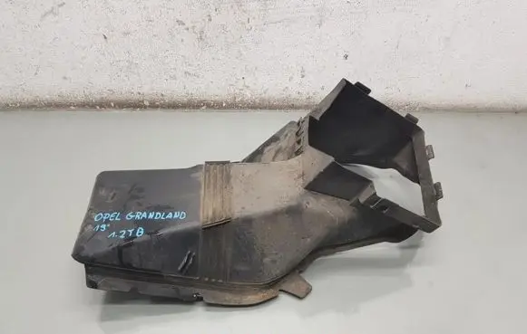Opel Grandland X Intercooler air guide/duct channel