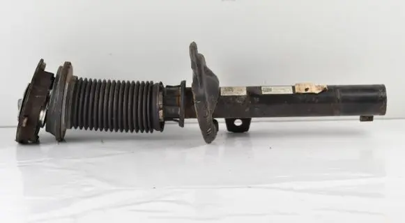 Volkswagen Golf VII Front shock absorber/damper 5Q0413023J