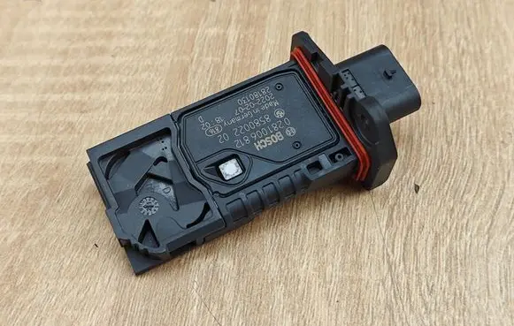BMW 8 G16 Mass air flow meter 8580022