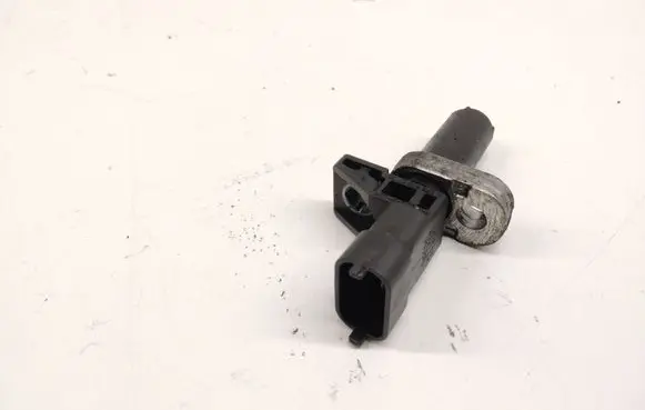 Mercedes-Benz ML W166 Crankshaft position sensor A2769050700