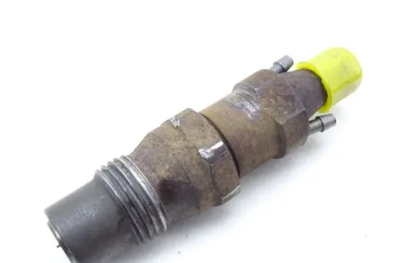 Volkswagen Caddy Fuel injector KCA30S79