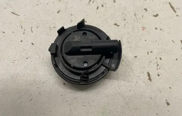 Audi A3 S3 8V Airbag deployment crash/impact sensor 5Q0959354 06307 290813