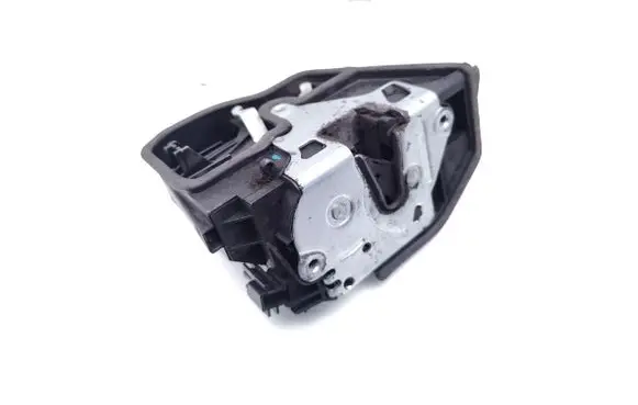 BMW 1 F20 F21 Rear door lock 7202148 A053702