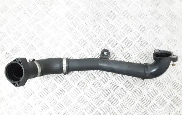 Volkswagen Golf VII Intercooler hose/pipe 04L145770H