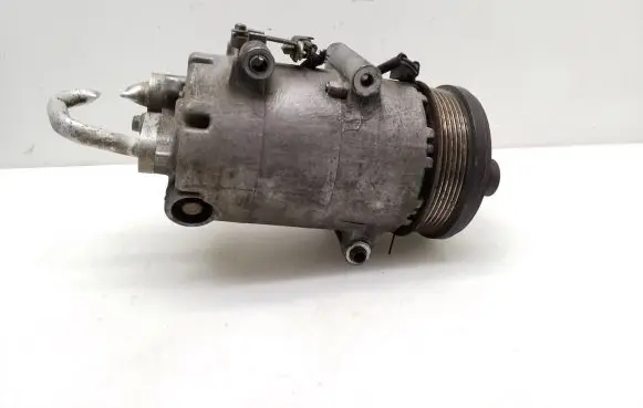 Ford Focus Air conditioning (A/C) compressor (pump) 6M5HB