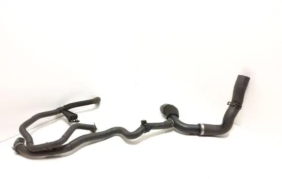 Volkswagen PASSAT B6 Engine coolant pipe/hose 3C0122101FM