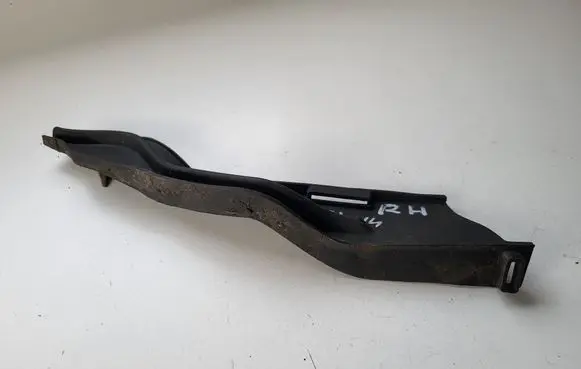 Nissan Qashqai Wiper trim