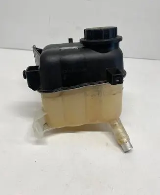 Ford Explorer Coolant expansion tank/reservoir AG138A080AE