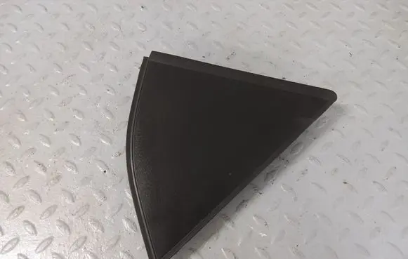 Peugeot Partner III Front door glass trim molding 9817691077