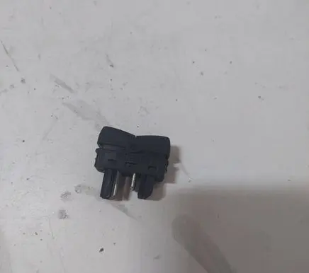 BMW 5 E39 Seat control switch 8352291