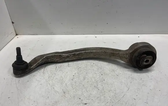 Audi A4 S4 B5 8D Front lower control arm/wishbone