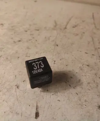 Audi A6 S6 C6 4F Other relay 8D0951253