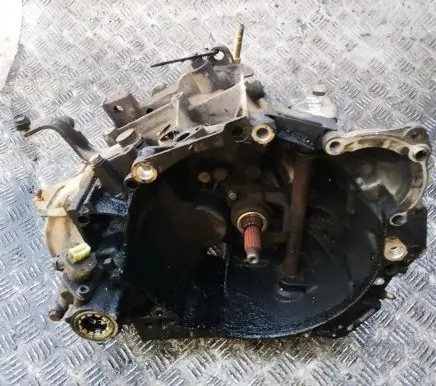 Citroen Berlingo Manual 5 speed gearbox 20ch46