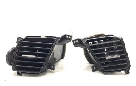 Honda Civic IX Dashboard side air vent grill/cover trim