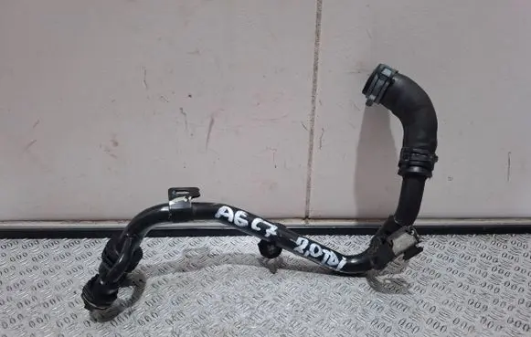 Audi A6 S6 C7 4G Engine coolant pipe/hose 04L122157BF