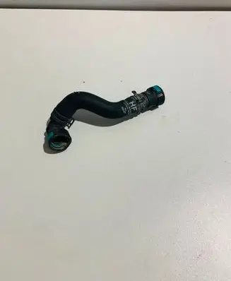 Jaguar F-Type Engine coolant pipe/hose 8W8318K579AB
