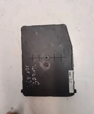Renault Scenic II - Grand scenic II Comfort/convenience module 8200525384 S118400150D 05131