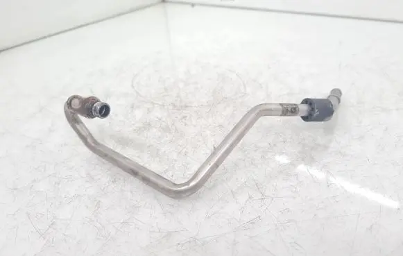 BMW 3 F30 F35 F31 Turbo turbocharger oiling pipe/hose 7600592