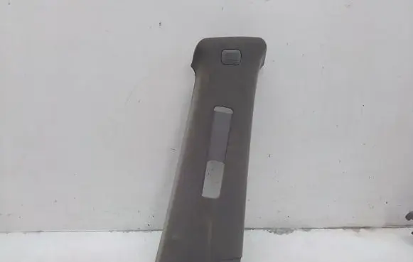 Nissan Murano Z50 (B) pillar trim (top)
