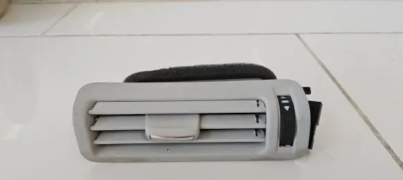 Audi A6 S6 C6 4F Dashboard side air vent grill/cover trim 4F0819383A