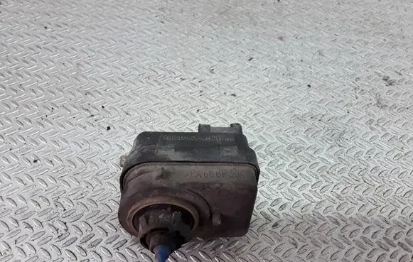 Renault Espace III Headlight level adjustment motor 770041534