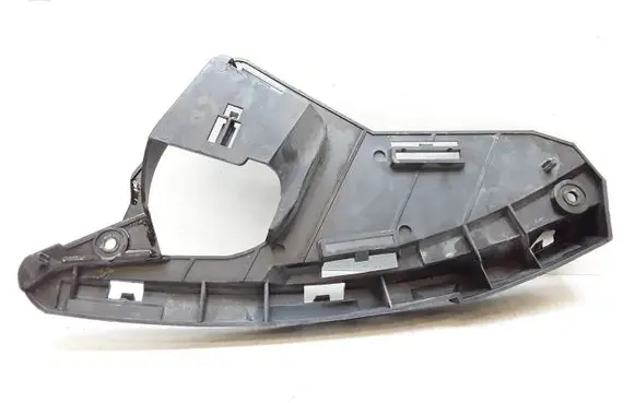 Volvo XC60 Front bumper mounting bracket 30763434