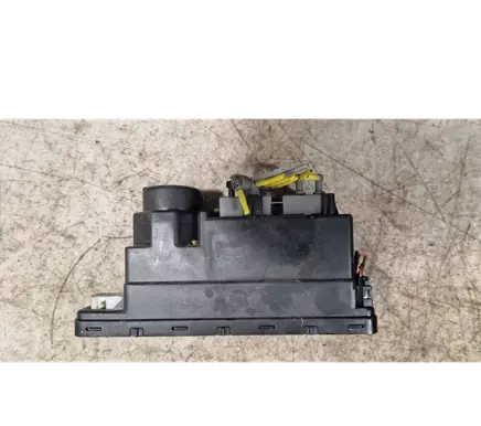 Mercedes-Benz E W210 Central locking vacuum pump 2088000748 00782806 002297254