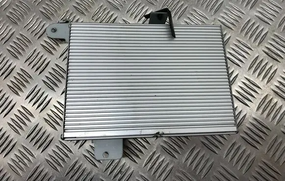 Chrysler Voyager Sound amplifier 05091006AE 36670C