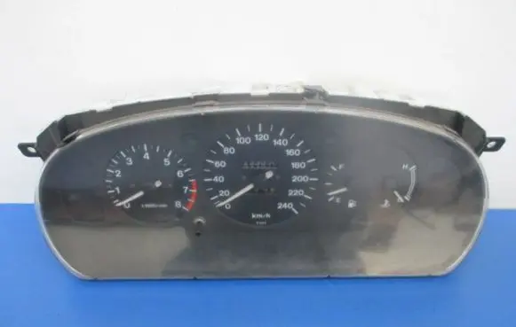 Mazda Xedos 6 Speedometer (instrument cluster)