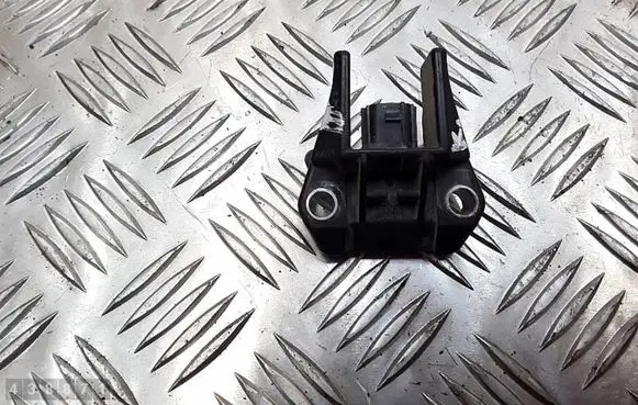 Subaru Legacy Airbag deployment crash/impact sensor 98231AG020